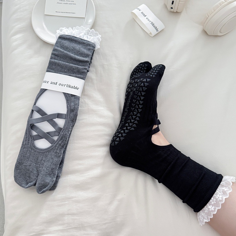 Yoga-Socken mit Spitzenbesatz  – Pilates & Yoga Studio Alineacion Bewertung und Preis